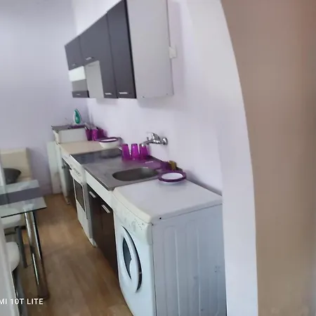 Апартамент В Стара Къща * Burgas City